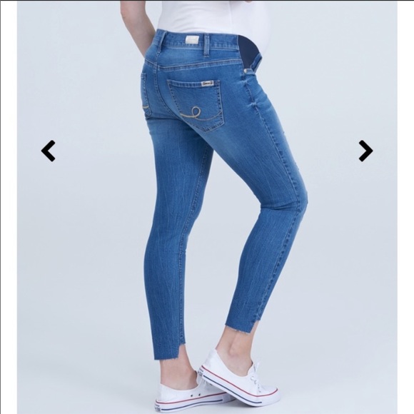 Seven7 maternity side panel jeans - Picture 2 of 5